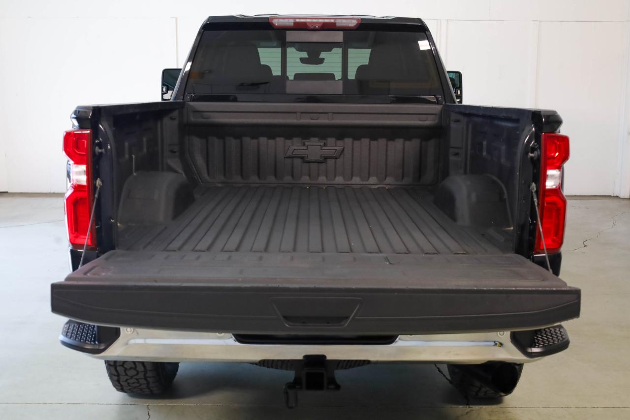Chevrolet Silverado 2500HD 4WD Crew Cab 159" LTZ 2022