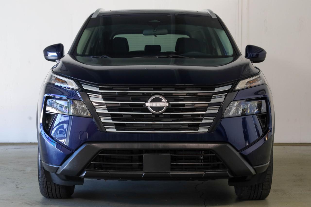 Nissan Rogue FWD SV 2024