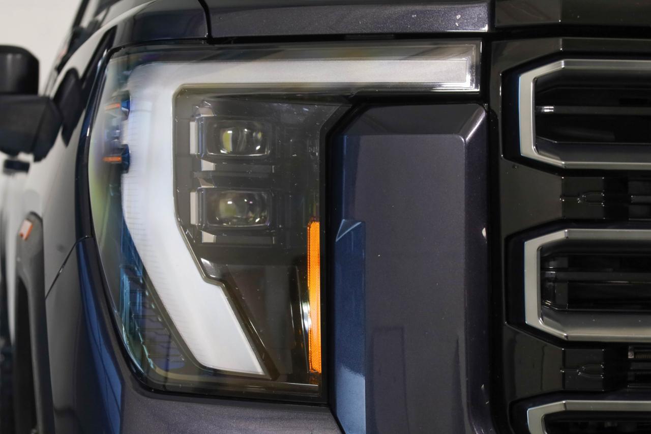 GMC Sierra 2500HD 4WD Crew Cab 159" AT4 2024