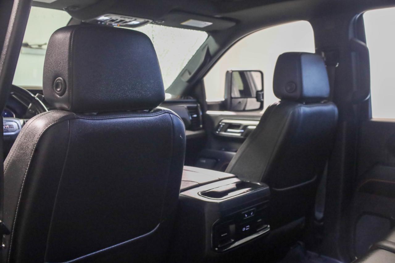 GMC Sierra 2500HD 4WD Crew Cab 159" AT4 2024