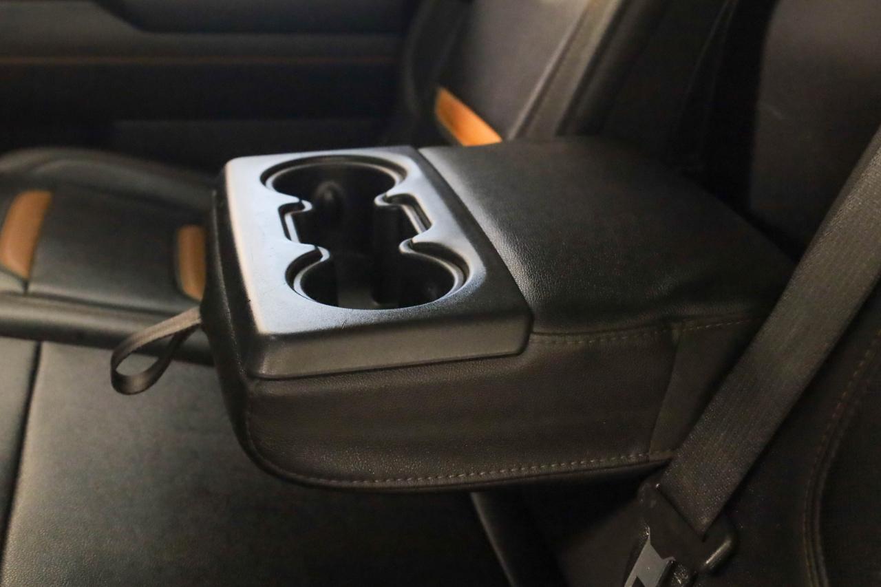 GMC Sierra 2500HD 4WD Crew Cab 159" AT4 2024