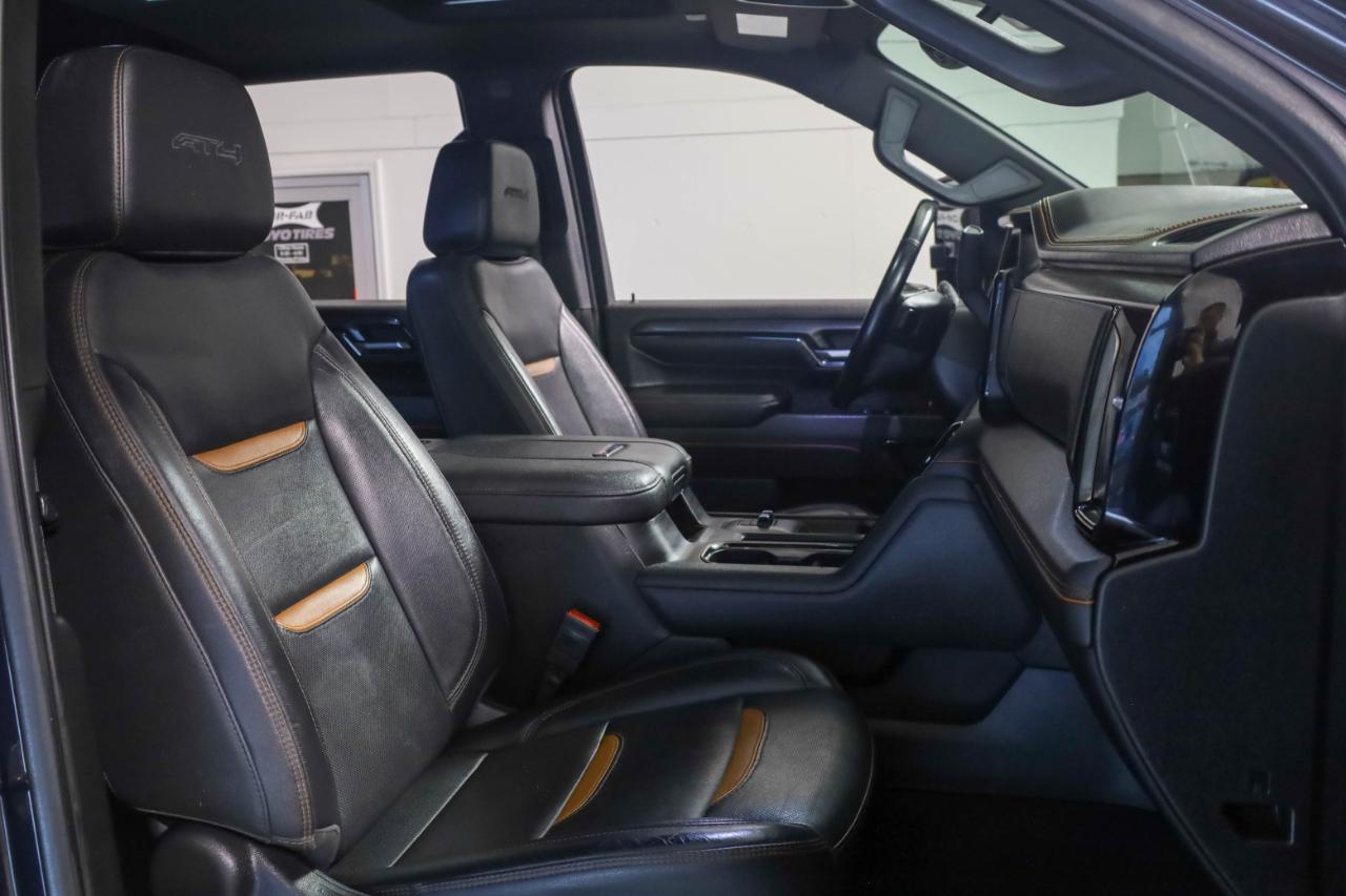 GMC Sierra 2500HD 4WD Crew Cab 159" AT4 2024