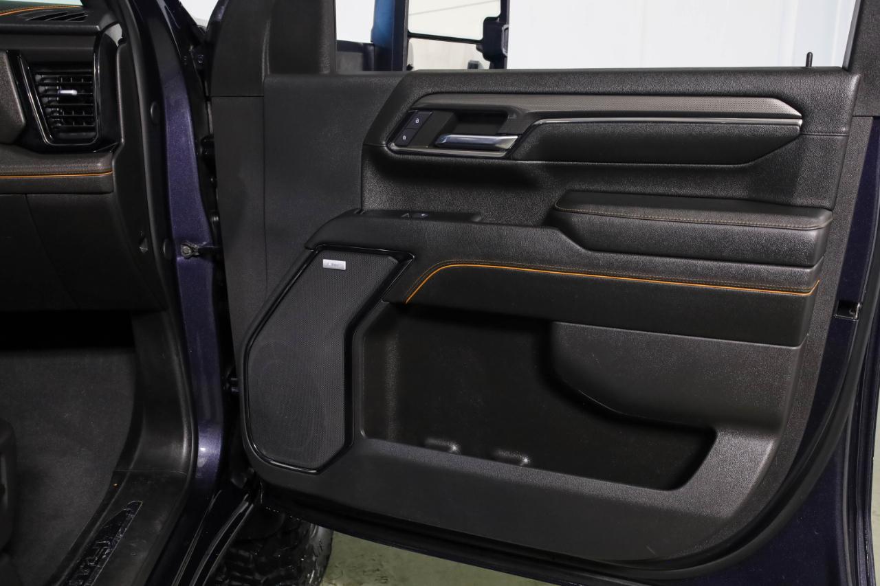 GMC Sierra 2500HD 4WD Crew Cab 159" AT4 2024