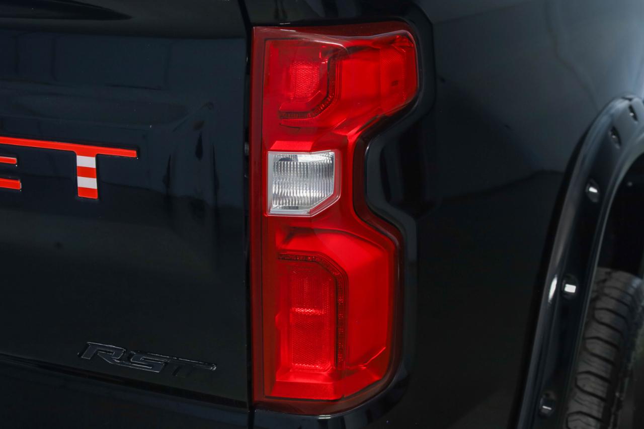 Chevrolet Silverado 1500 4WD Crew Cab 147" RST 2021