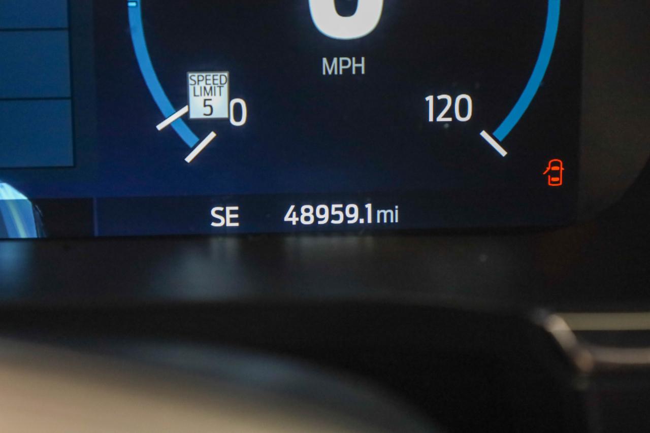 Ford F-150 4WD SuperCrew 145" Lariat 2023