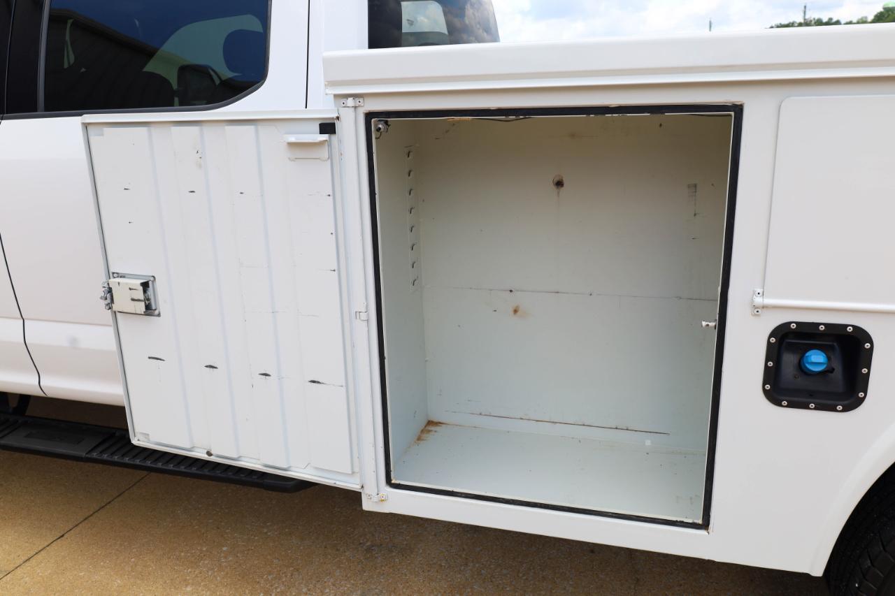 Ford Super Duty F-350 DRW XLT 4WD Crew Cab 179" WB 60" CA 2020