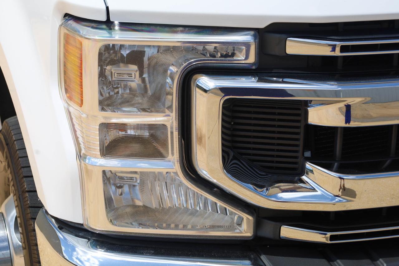 Ford Super Duty F-350 DRW XLT 4WD Crew Cab 179" WB 60" CA 2020