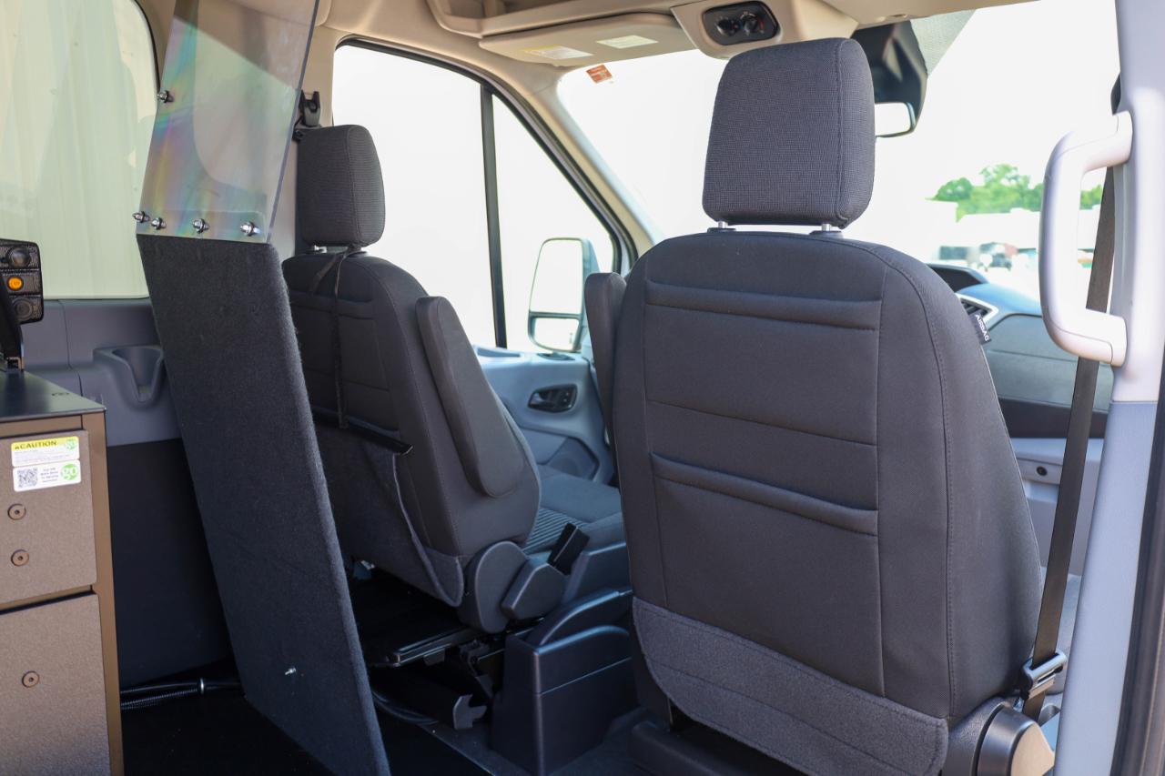 Ford Transit Passenger Wagon T-150 130" Med Roof XLT Sliding RH Dr 2019