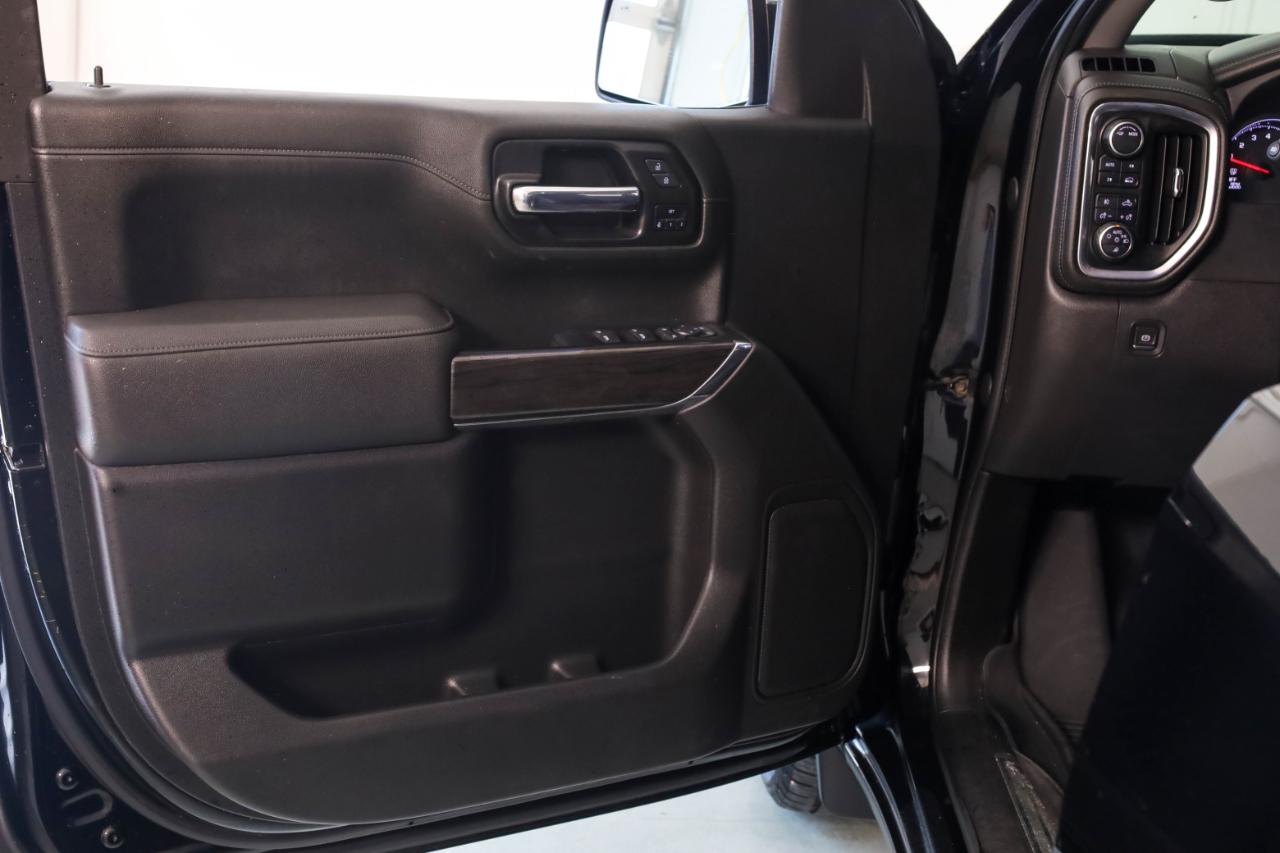 Chevrolet Silverado 1500 LTD 4WD Crew Cab 147" LTZ 2022