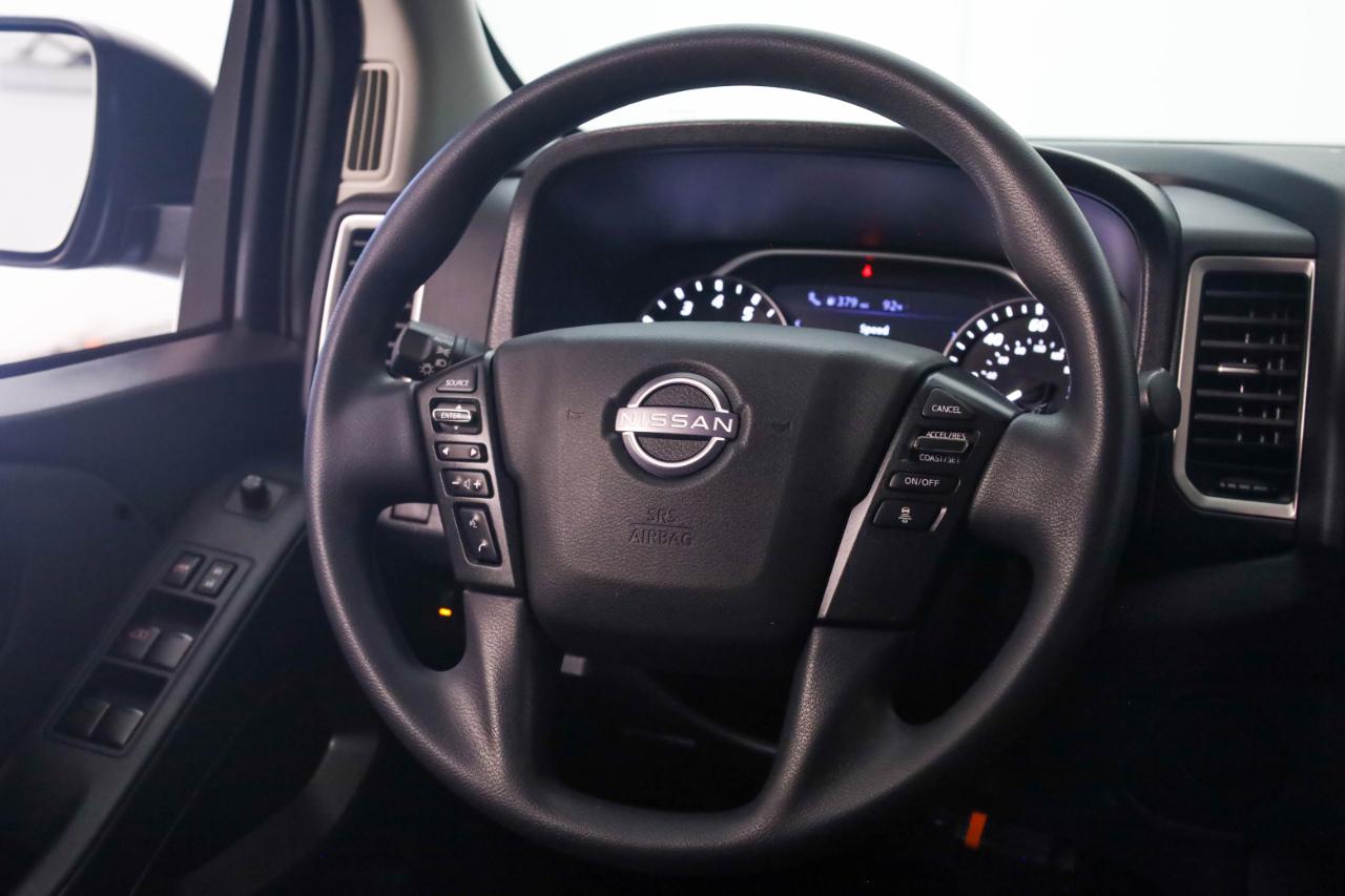 Nissan Frontier Crew Cab 4x2 SV 2024