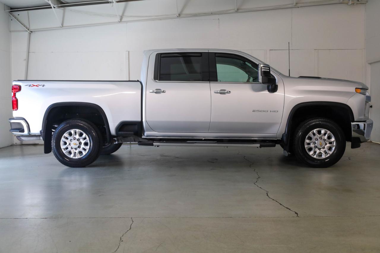 Chevrolet Silverado 2500HD 4WD Crew Cab 159" LTZ 2023