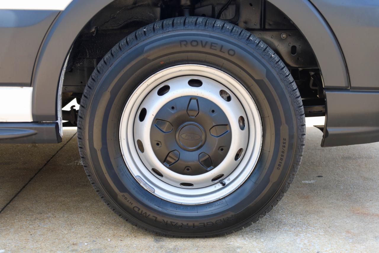 Ford Transit Chassis T-250 SRW 138" WB 9000 GVWR 2018