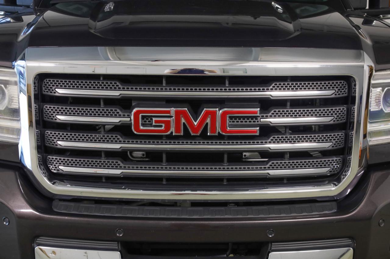 GMC Sierra 2500HD available WiFi 4WD Crew Cab 153.7" SLT 2015