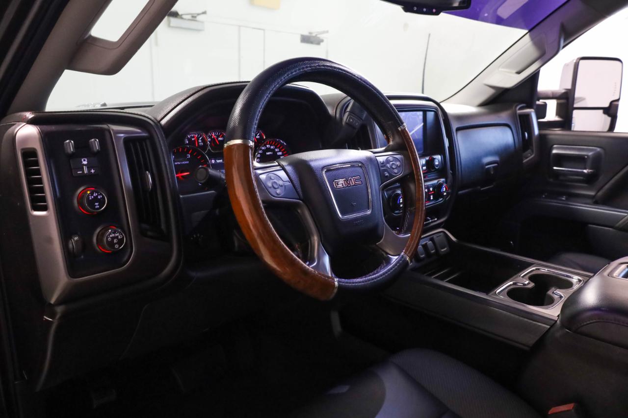 GMC Sierra 2500HD available WiFi 4WD Crew Cab 153.7" SLT 2015