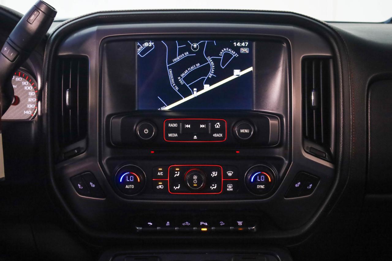 GMC Sierra 2500HD available WiFi 4WD Crew Cab 153.7" SLT 2015