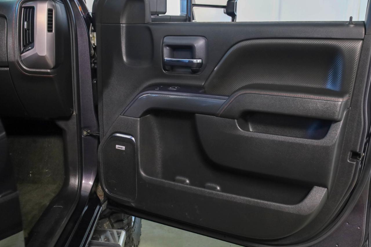 GMC Sierra 2500HD available WiFi 4WD Crew Cab 153.7" SLT 2015