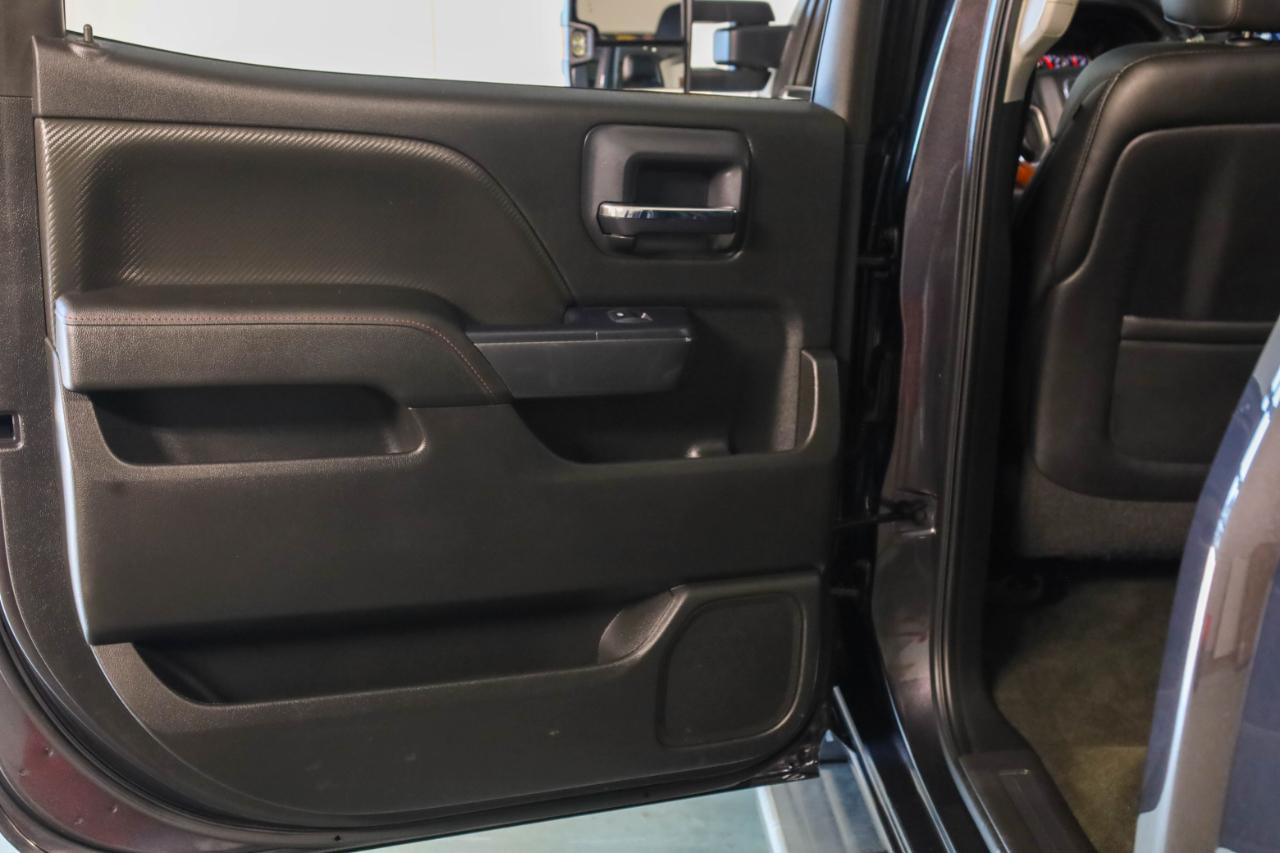 GMC Sierra 2500HD available WiFi 4WD Crew Cab 153.7" SLT 2015