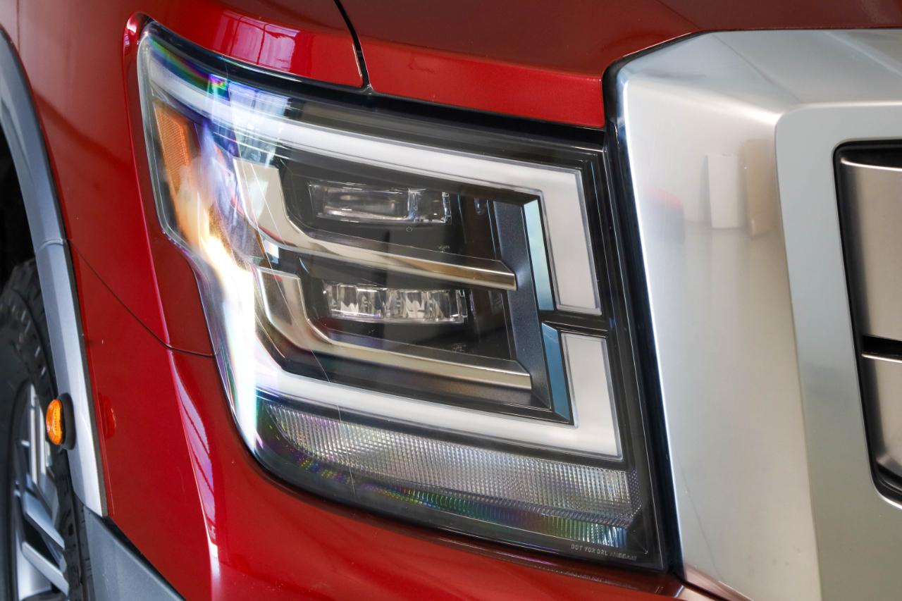 Nissan Titan XD Platinum Reserve Crew Cab 4WD 2023