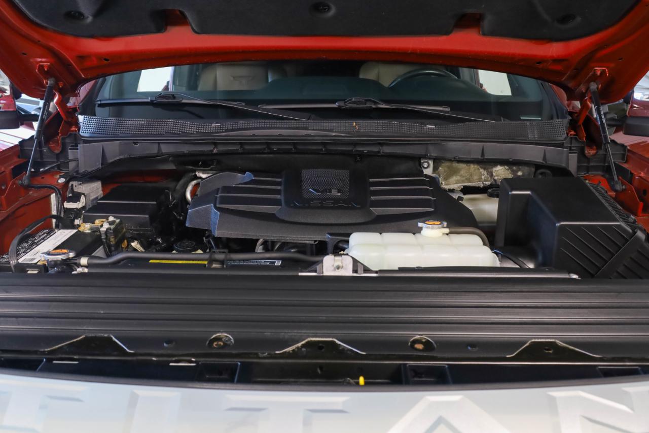 Nissan Titan XD Platinum Reserve Crew Cab 4WD 2023
