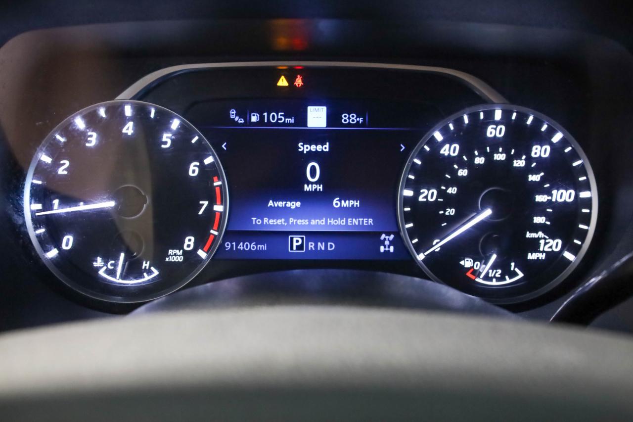 Nissan Titan XD Platinum Reserve Crew Cab 4WD 2023