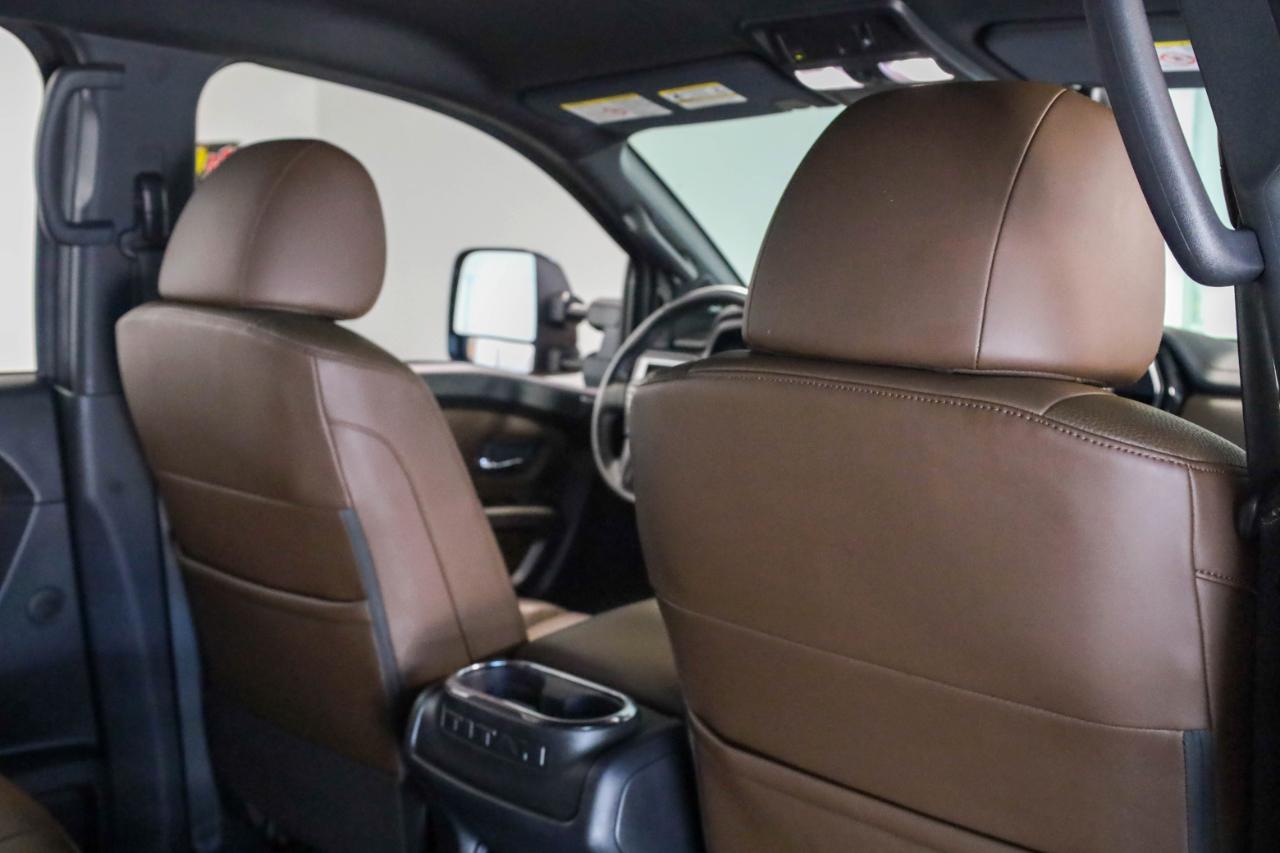 Nissan Titan XD Platinum Reserve Crew Cab 4WD 2023