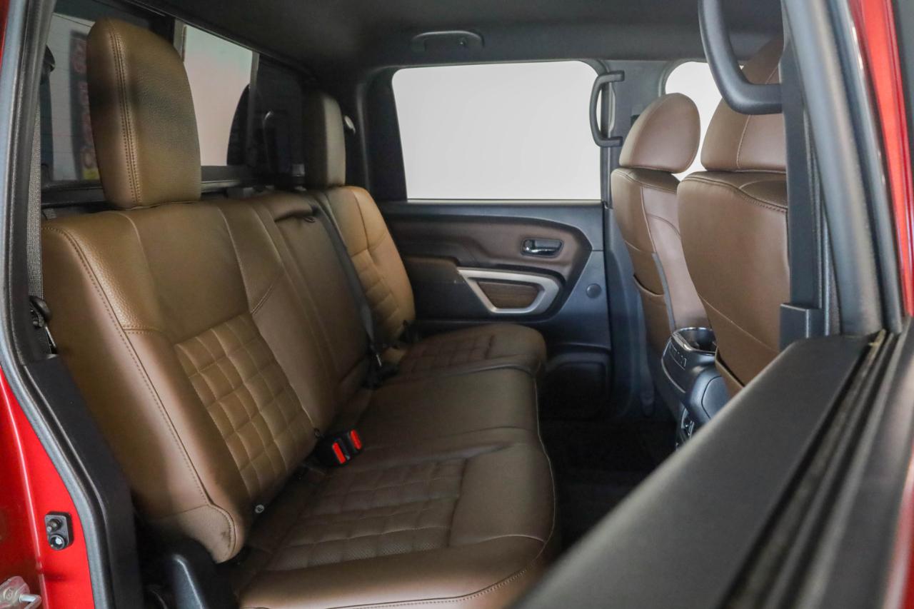 Nissan Titan XD Platinum Reserve Crew Cab 4WD 2023