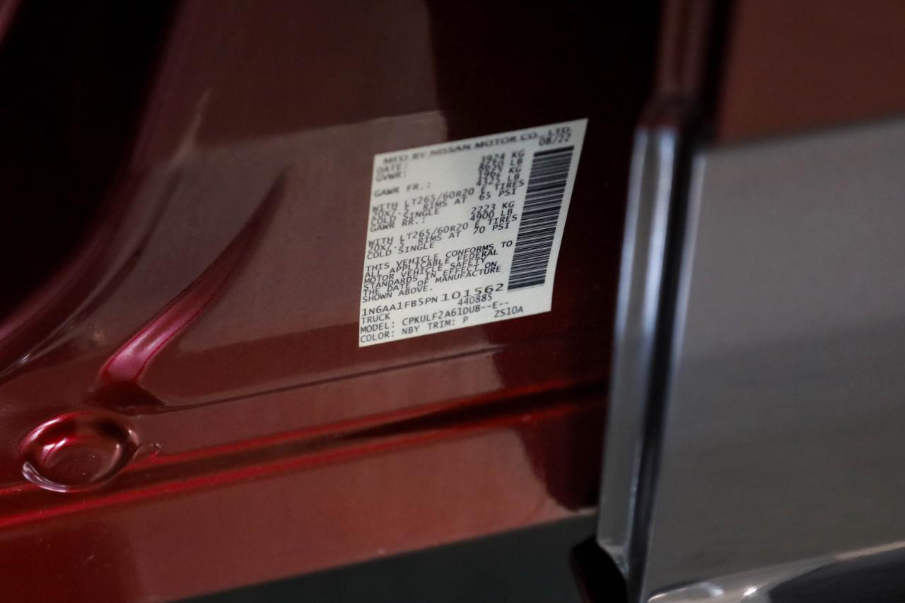 Nissan Titan XD Platinum Reserve Crew Cab 4WD 2023