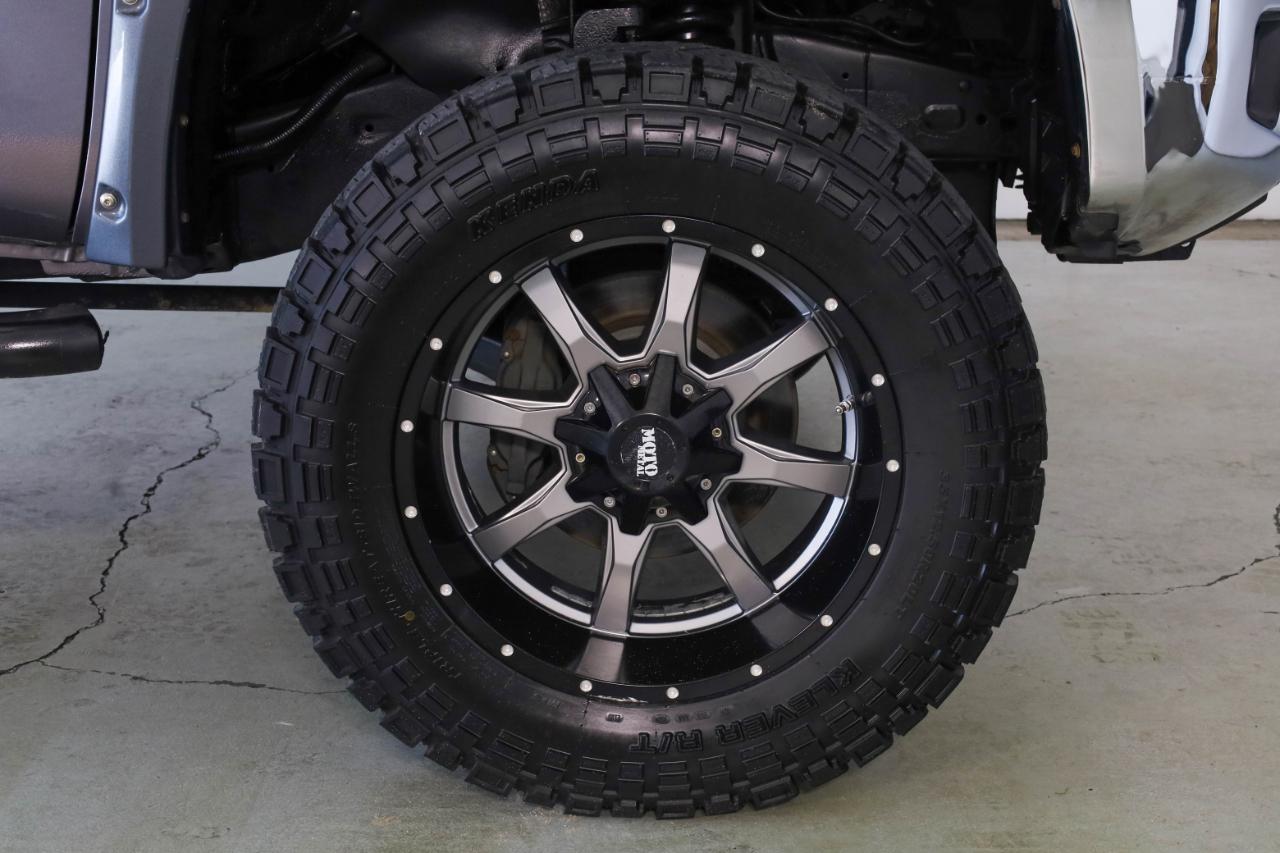 Toyota Tundra 4WD  2017