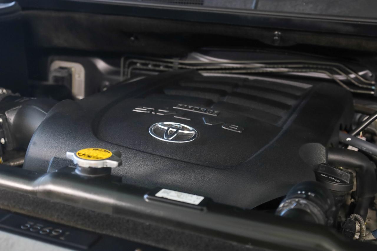 Toyota Tundra 4WD  2017