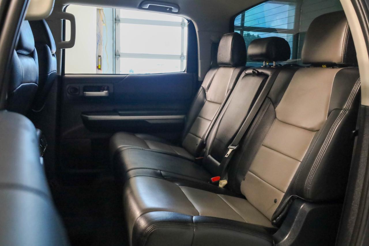 Toyota Tundra 4WD  2017