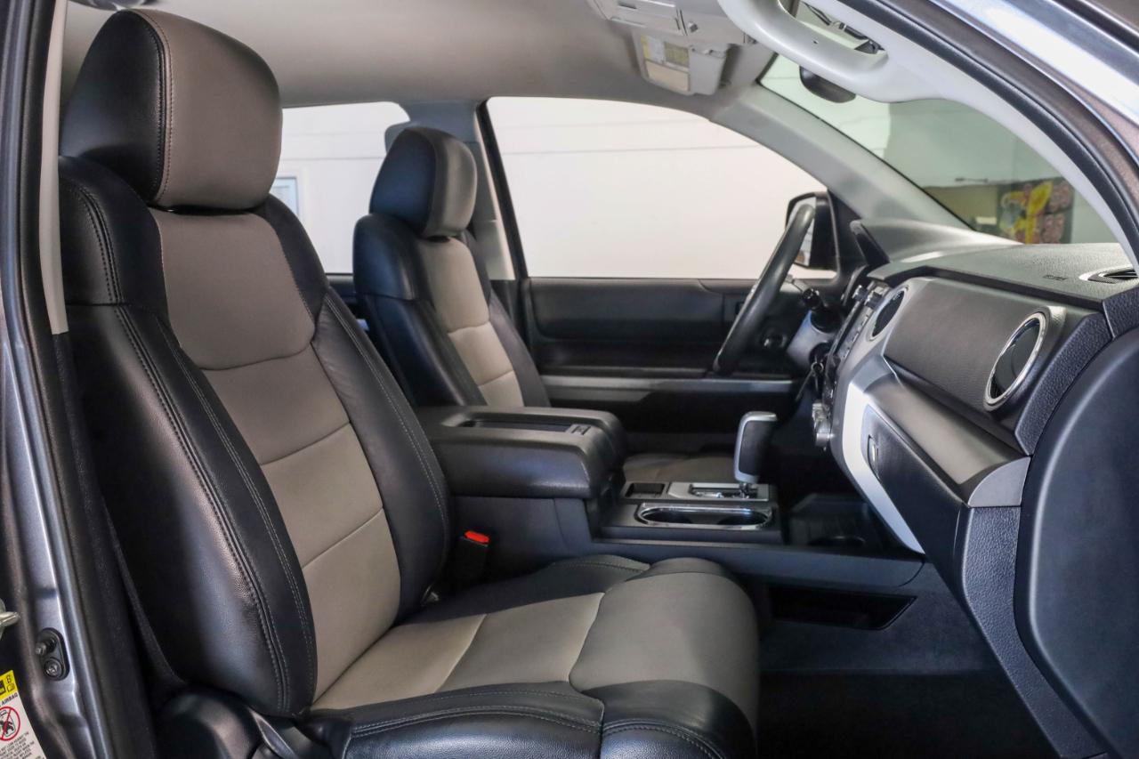 Toyota Tundra 4WD  2017