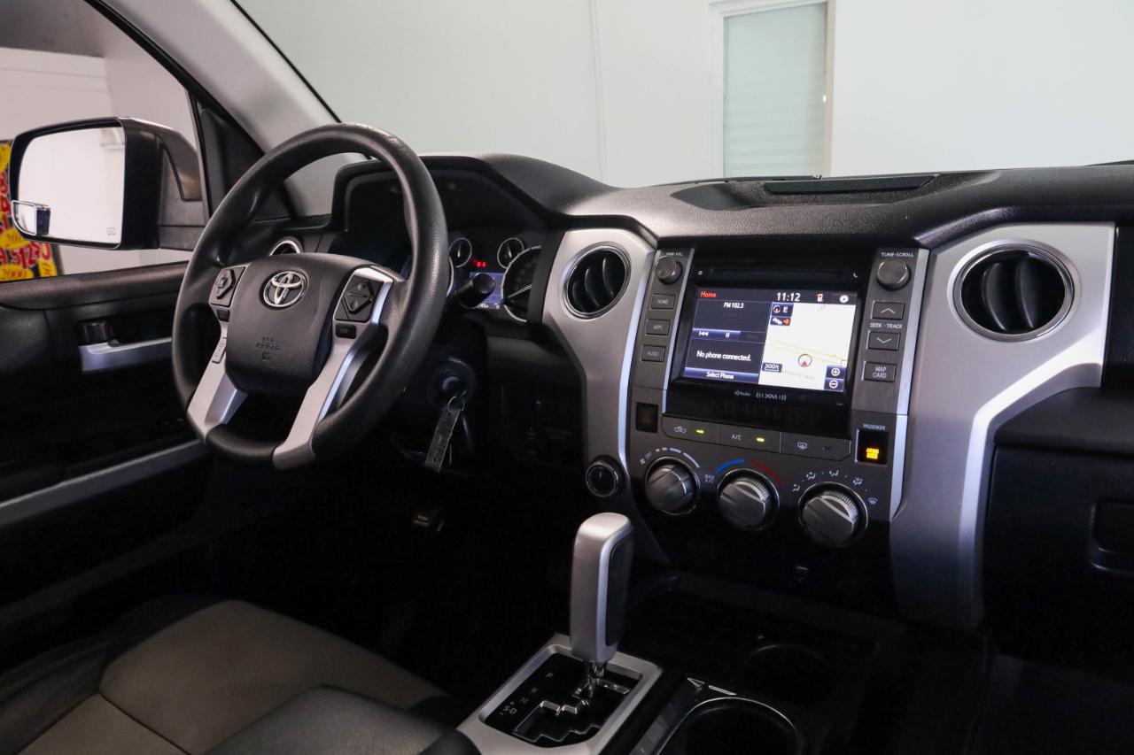Toyota Tundra 4WD  2017