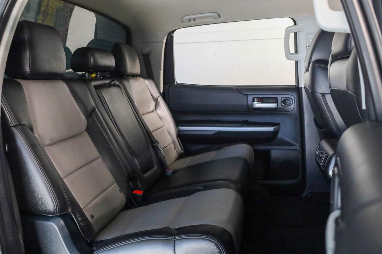 Toyota Tundra 4WD  2017