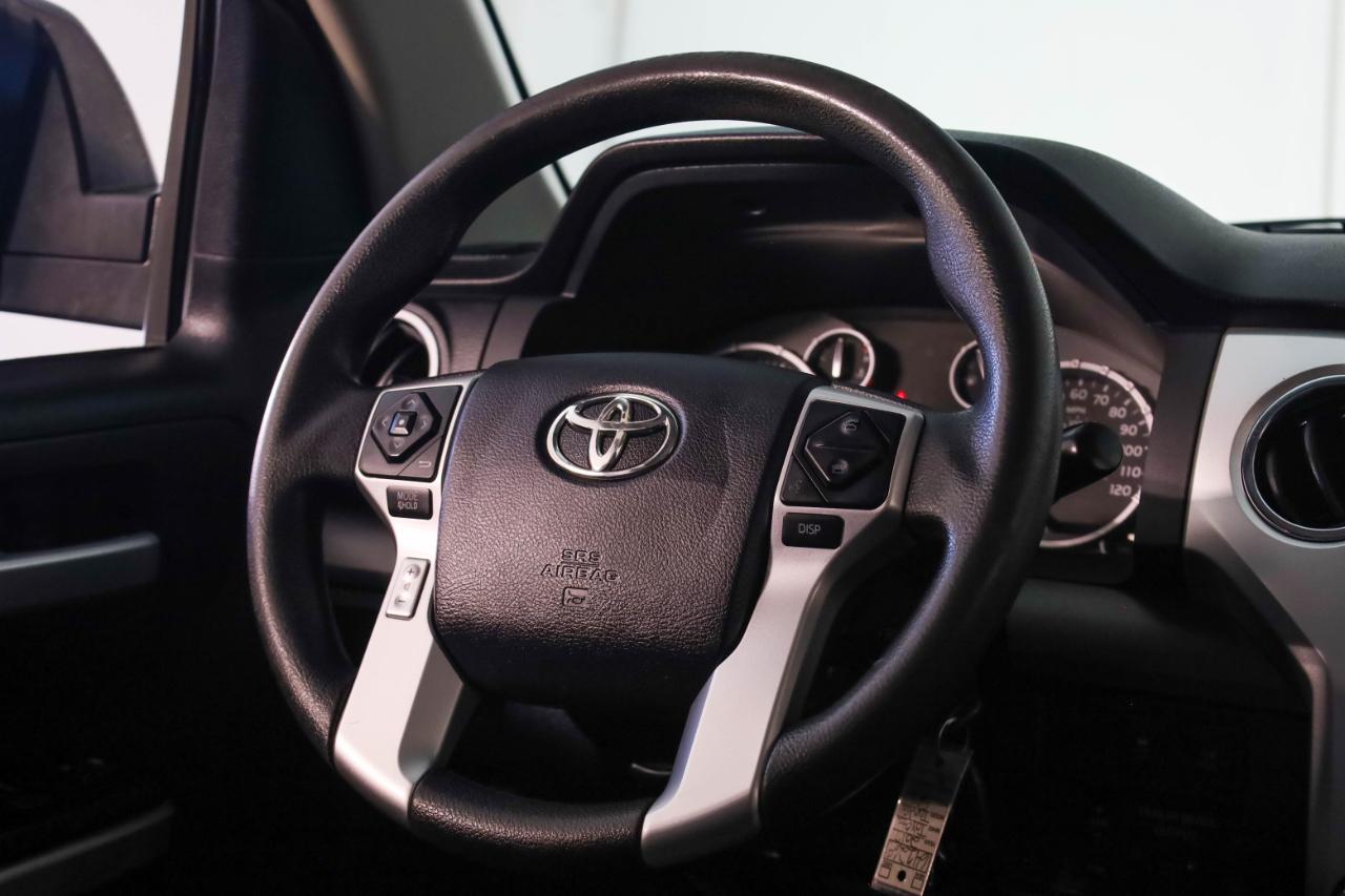Toyota Tundra 4WD  2017