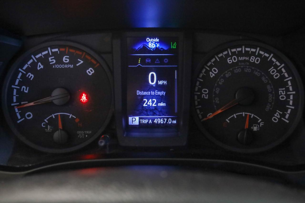 Toyota Tacoma 2WD  2021