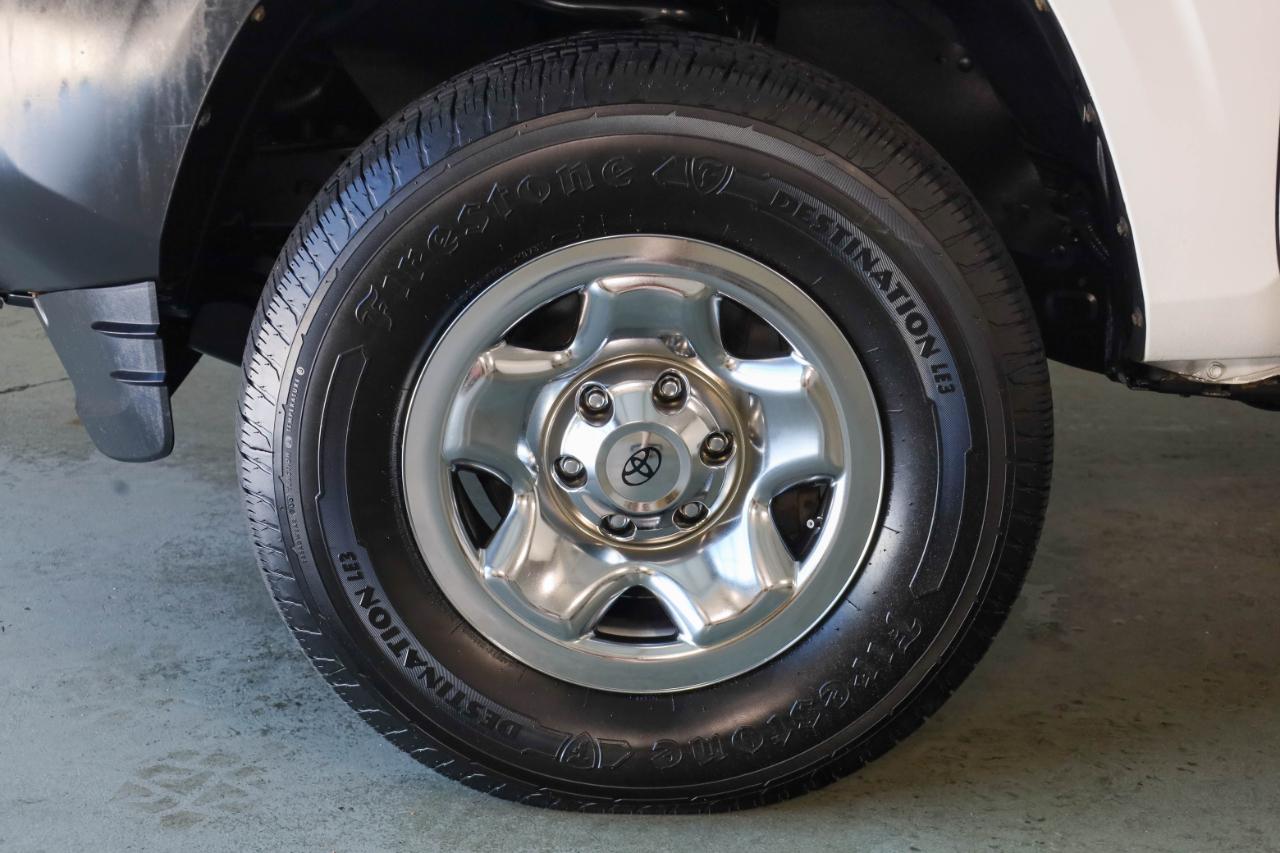 Toyota Tacoma 2WD  2021
