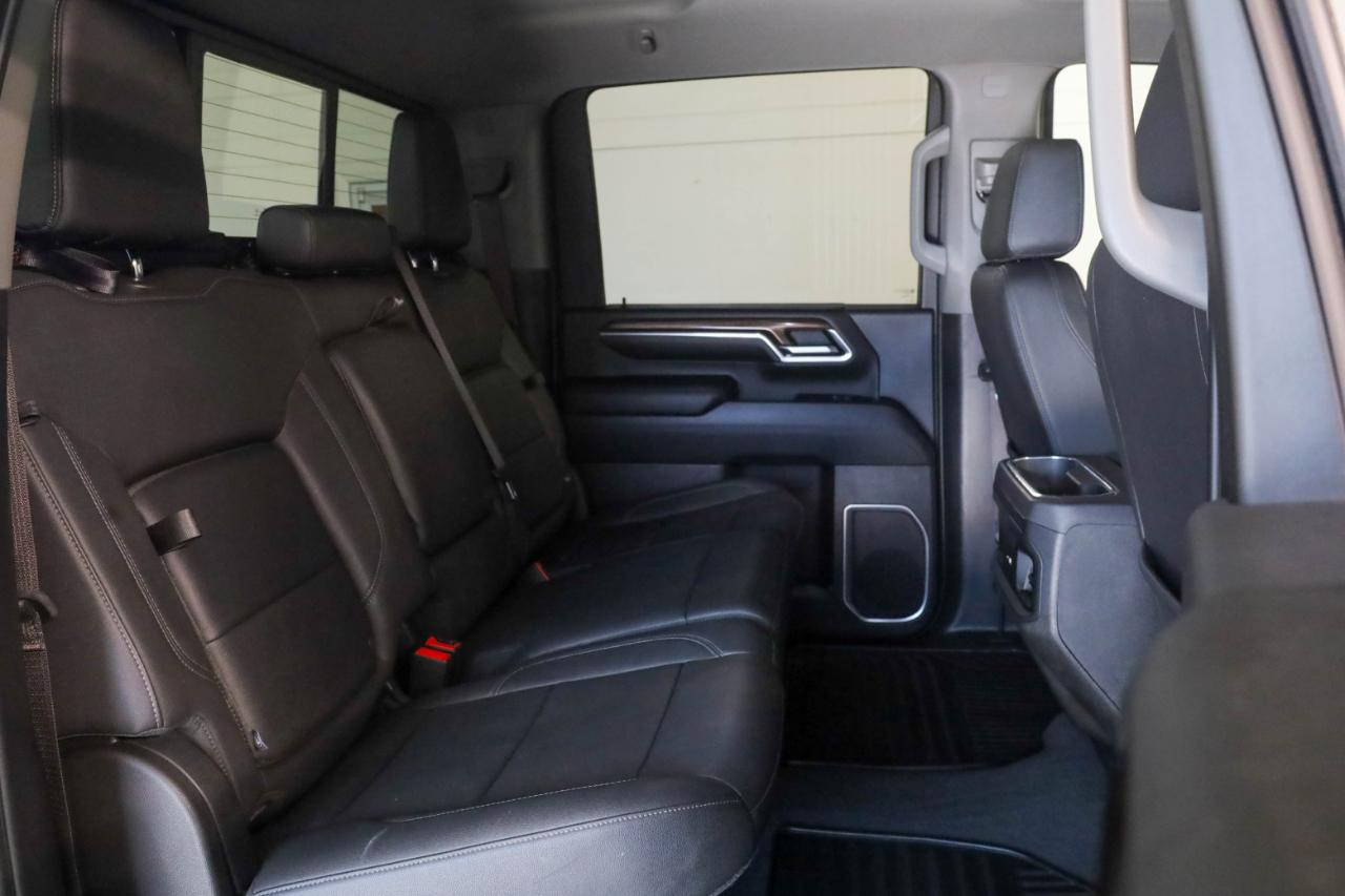 Chevrolet Silverado 3500HD 4WD Crew Cab 159" LT 2024