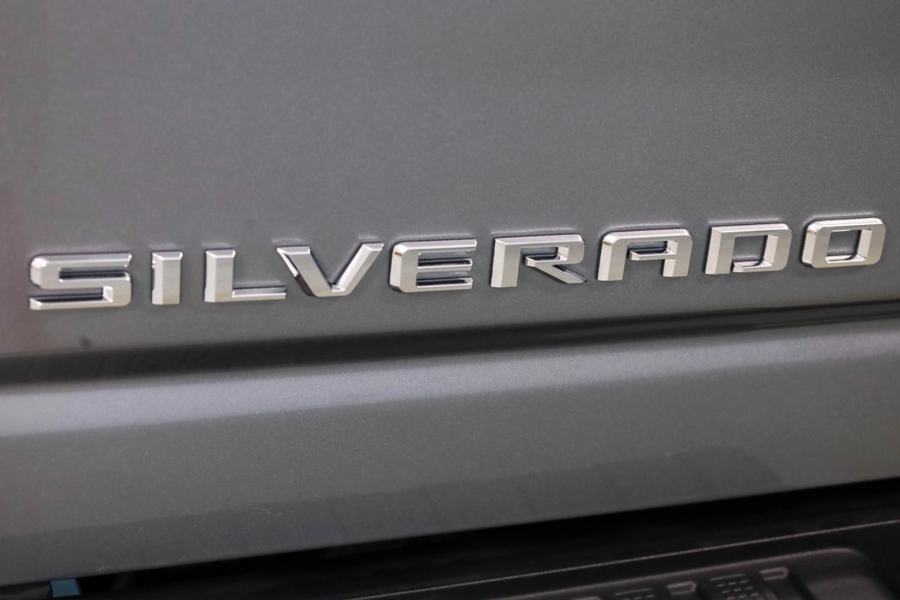 Chevrolet Silverado 3500HD 4WD Crew Cab 159" LT 2024