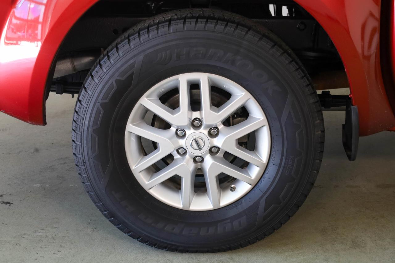 Nissan Frontier SV Crew Cab 2WD SWB at 2016