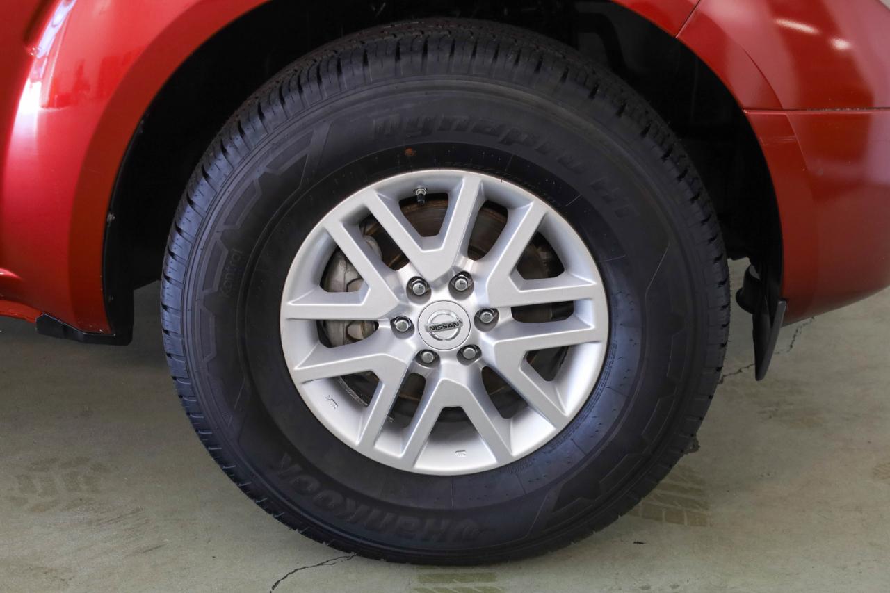 Nissan Frontier SV Crew Cab 2WD SWB at 2016