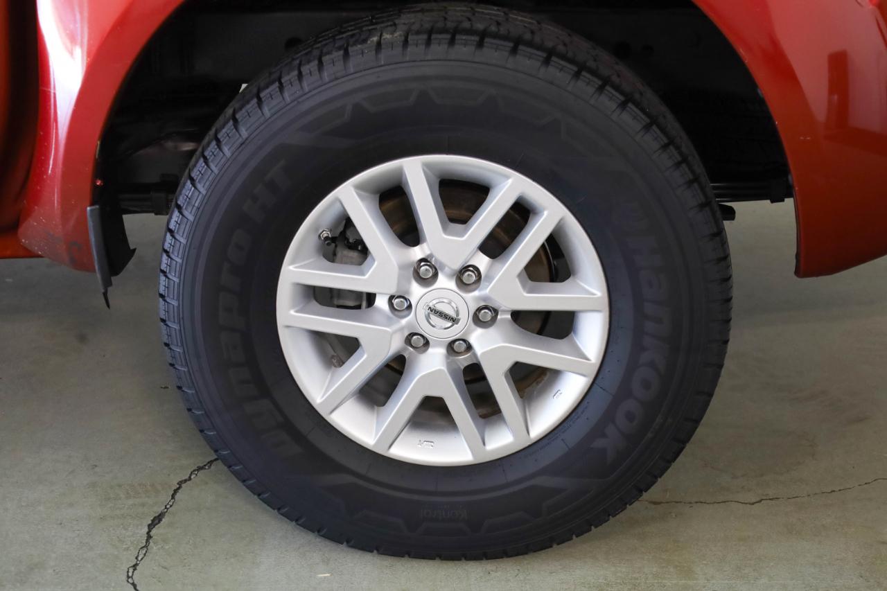 Nissan Frontier SV Crew Cab 2WD SWB at 2016