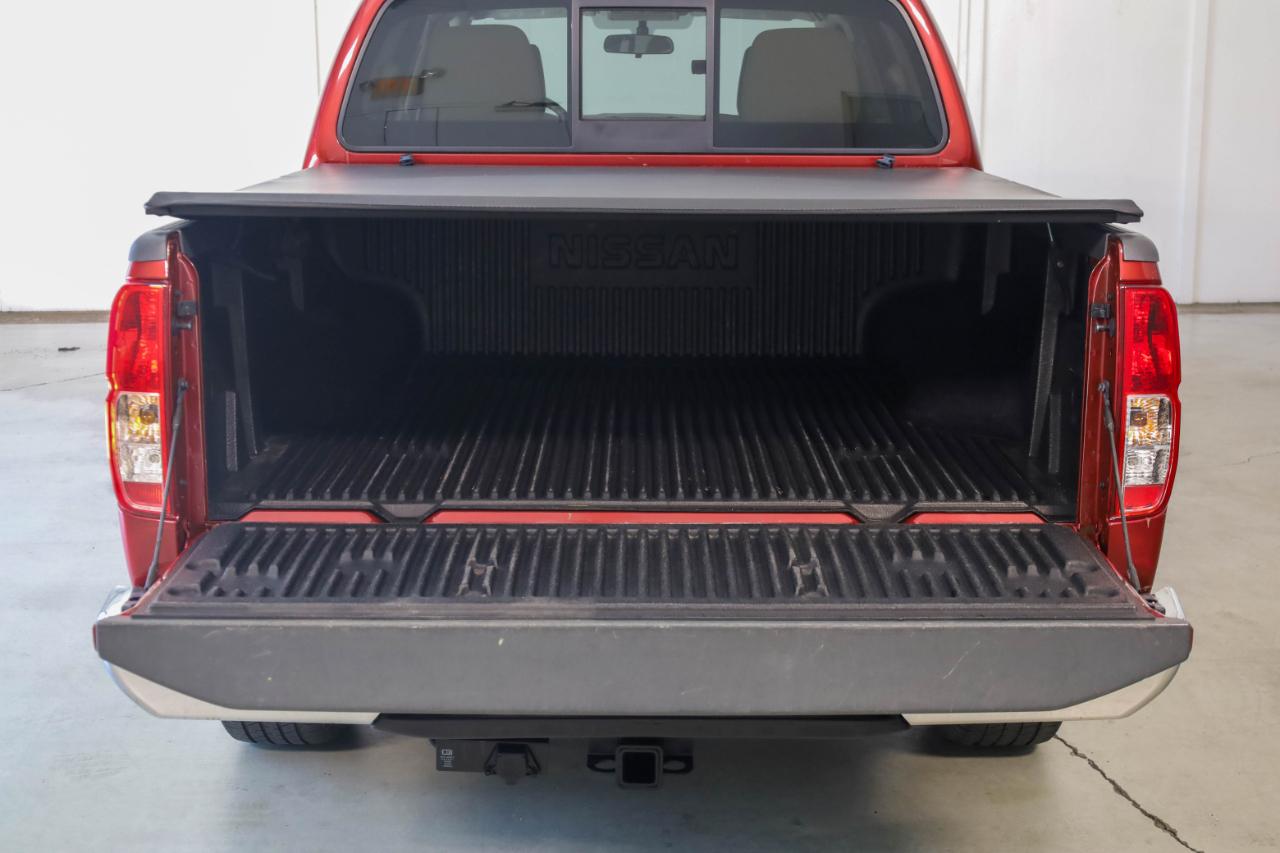 Nissan Frontier SV Crew Cab 2WD SWB at 2016