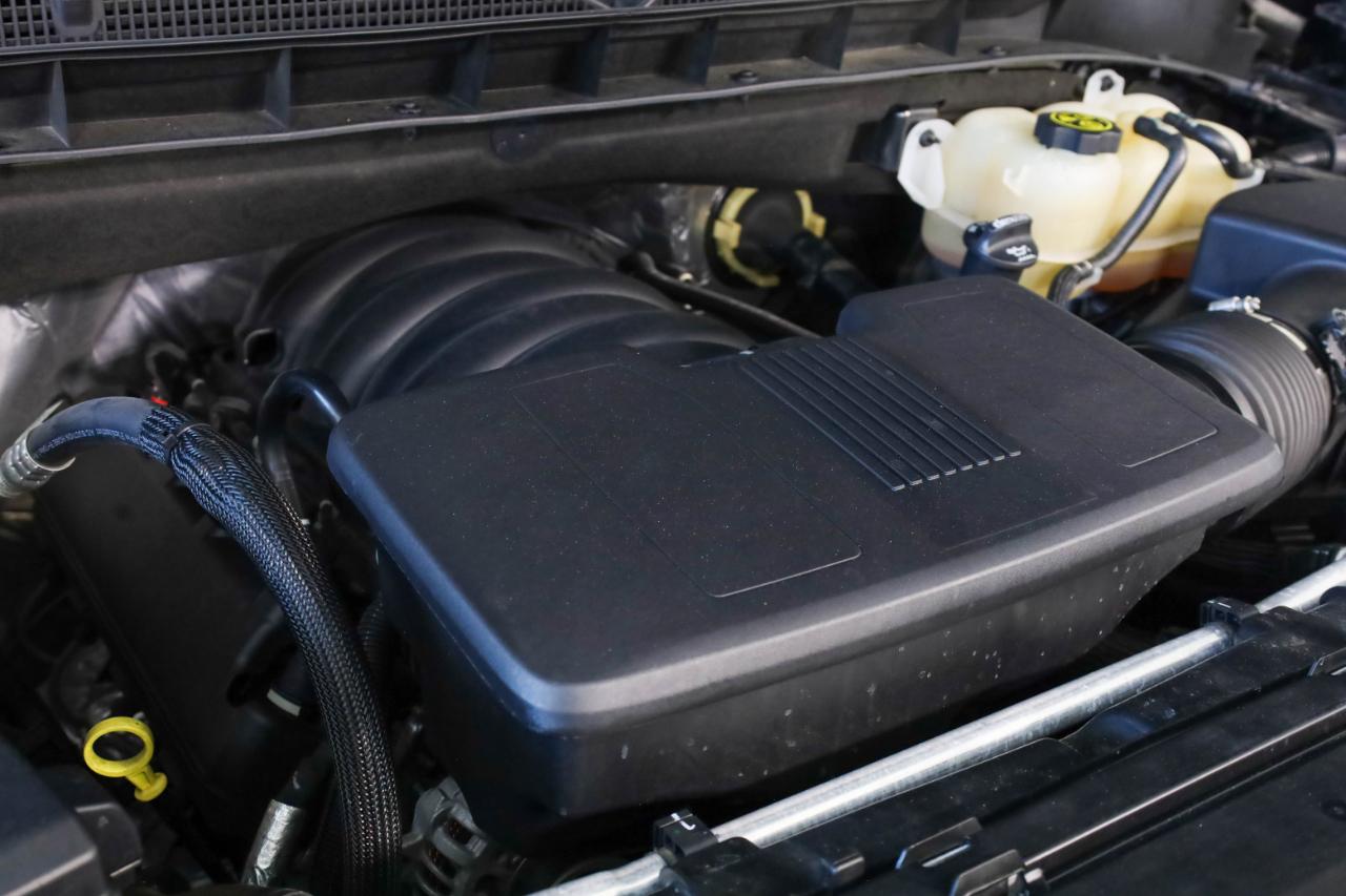 GMC Yukon SLT 4WD 2022