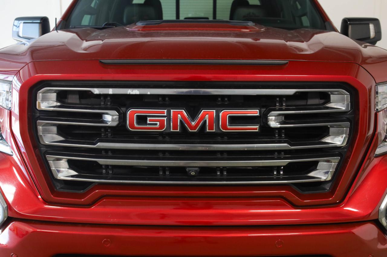 GMC Sierra 1500 4WD Crew Cab 147" AT4 2021