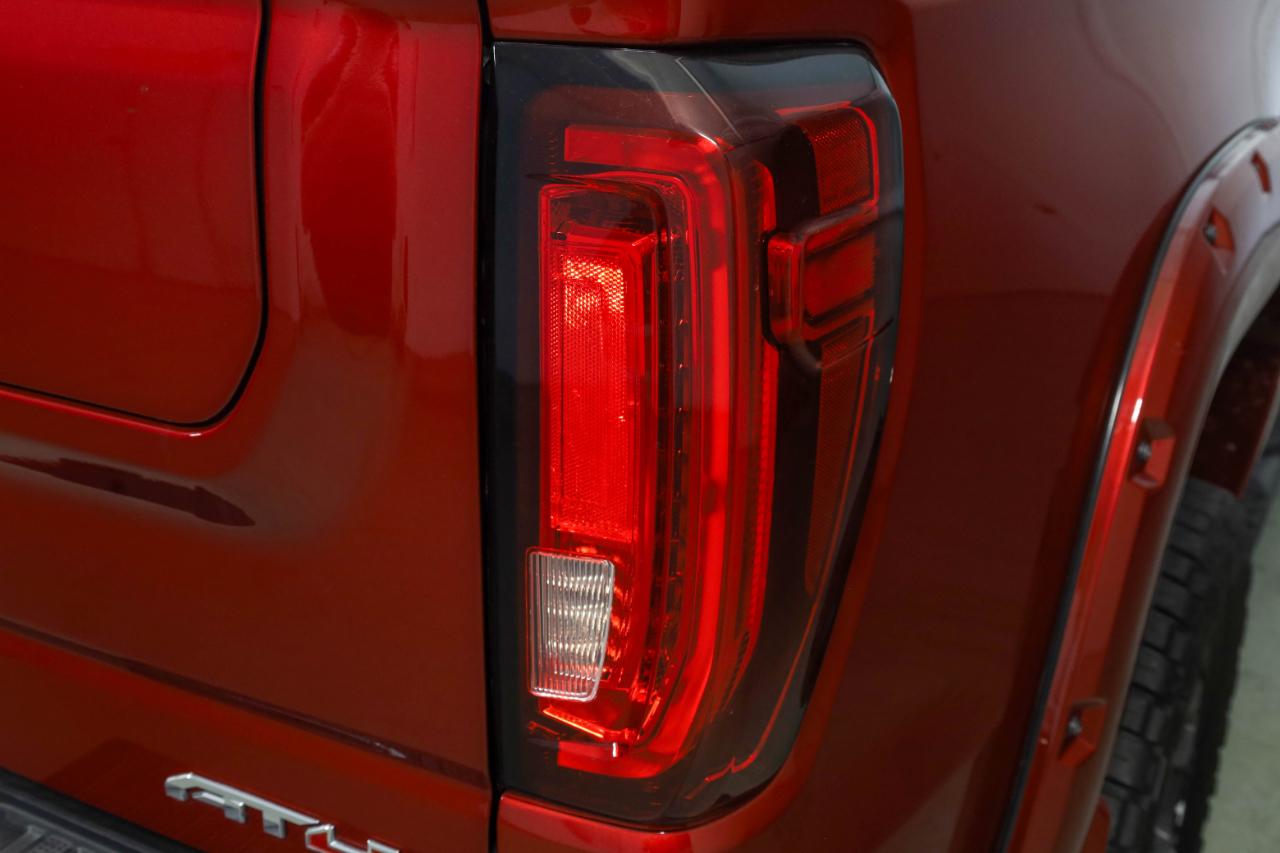 GMC Sierra 1500 4WD Crew Cab 147" AT4 2021