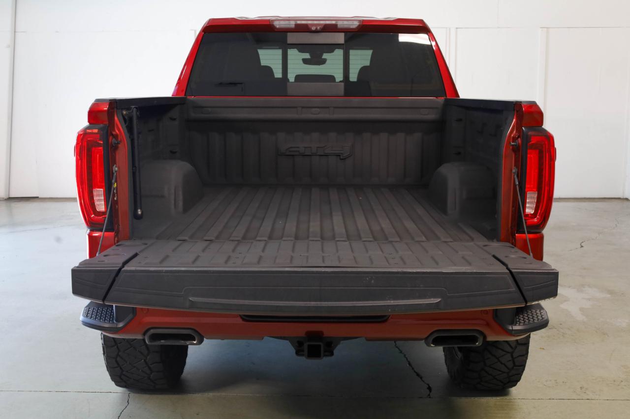 GMC Sierra 1500 4WD Crew Cab 147" AT4 2021