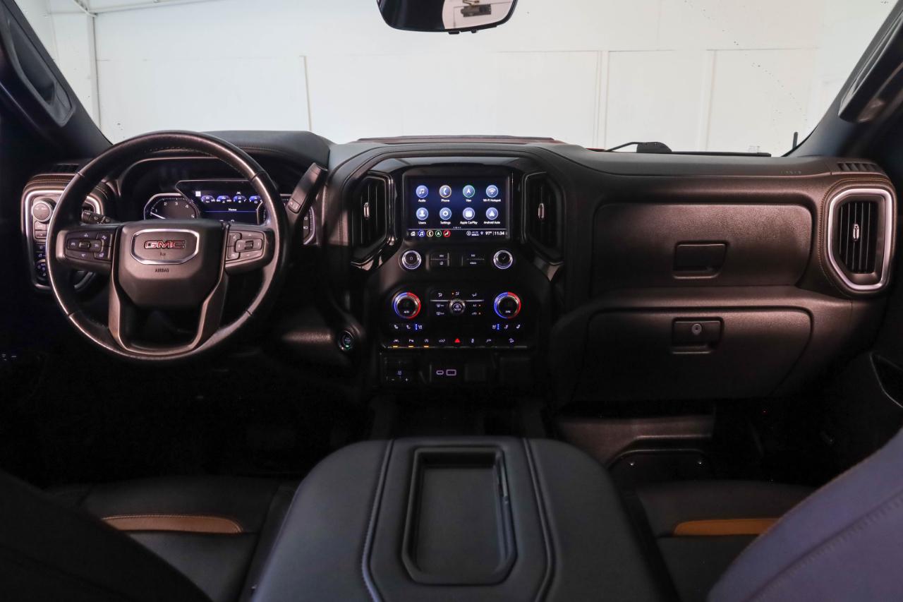 GMC Sierra 1500 4WD Crew Cab 147" AT4 2021