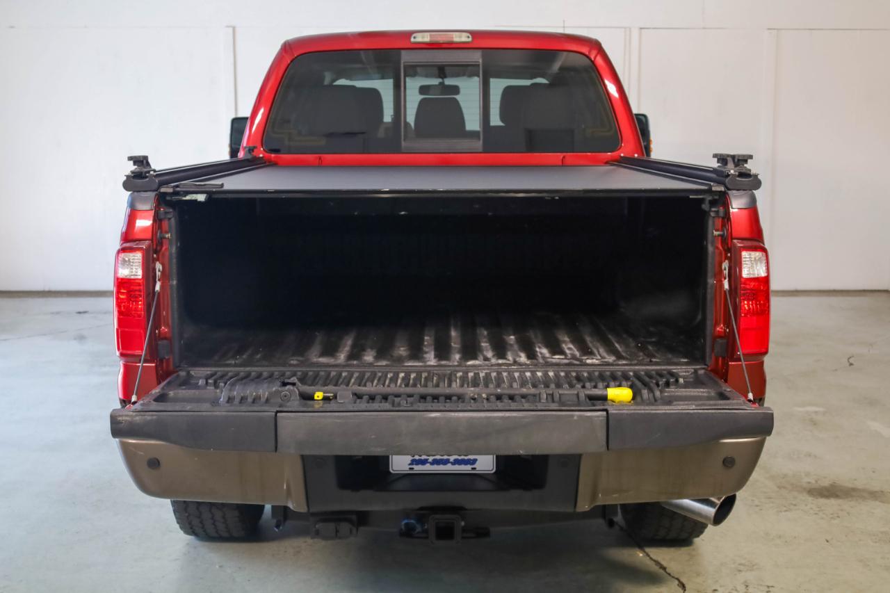 Ford Super Duty F-250 SRW 4WD Crew Cab 156" King Ranch 2016