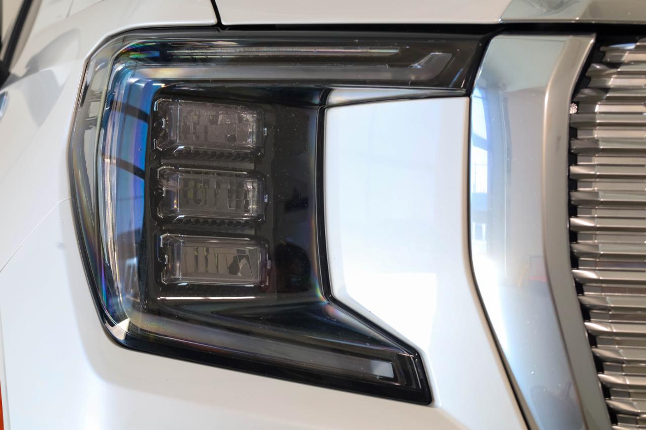 GMC Yukon XL 4WD 4dr Denali 2021