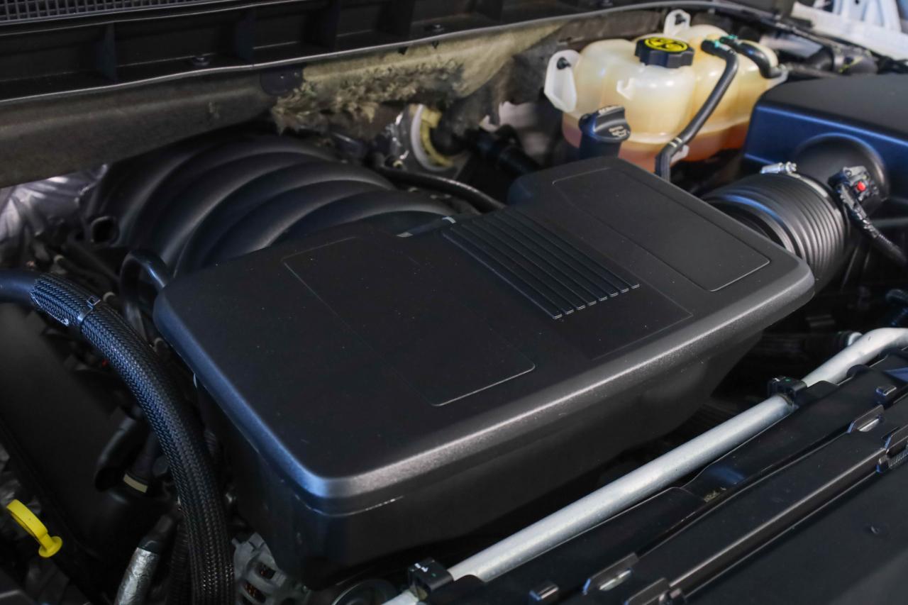 GMC Yukon XL 4WD 4dr Denali 2021
